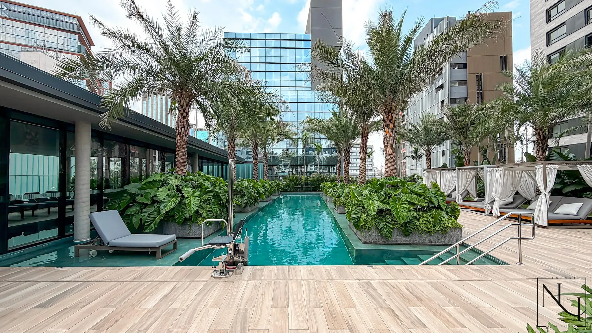 Cobertura, 4 quartos, 338 m² - Foto 35