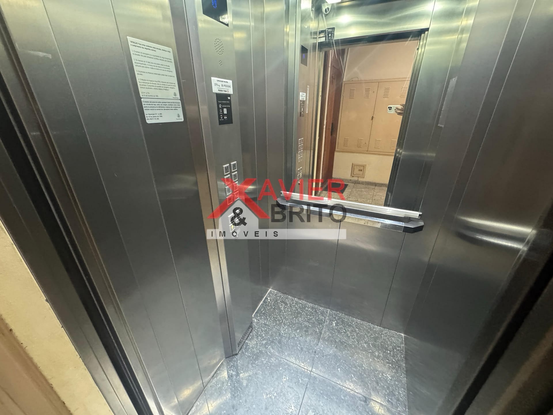 Apartamento à venda com 2 quartos, 60m² - Foto 16