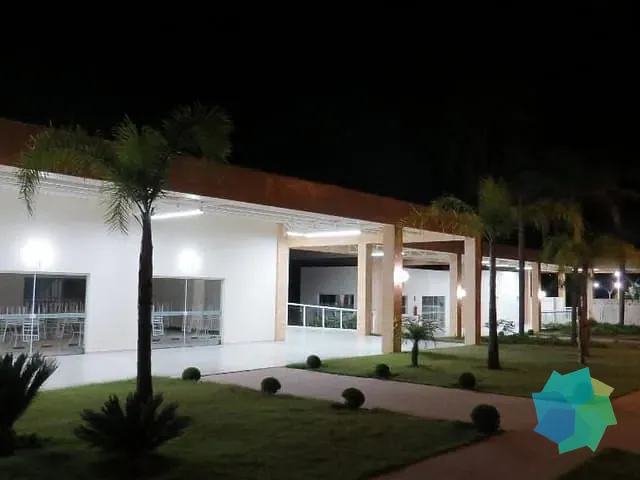 Casa 3 quartos e 2 banheiros, à venda ou para alugar, no bairro Loteamento Terras de São Pedro e São Paulo em Salto
