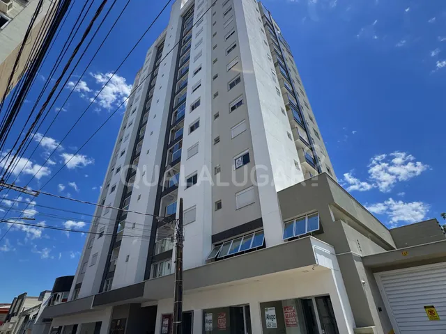 Apartamento 2 quartos e 1 banheiro, para alugar, no bairro Centro em Tubarão
