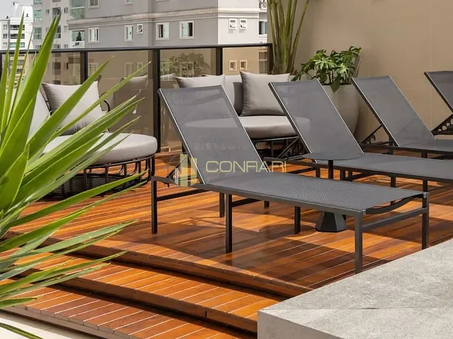 Apartamento 4 quartos e 5 banheiros, à venda, no bairro Meia Praia em Itapema