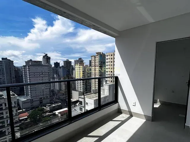 Apartamento com 160m² 3 quartos e 4 banheiros, à venda, no bairro Meia Praia em Itapema