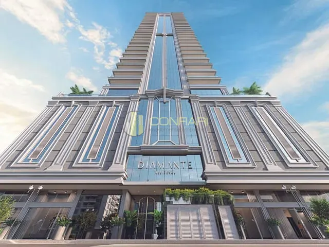 Apartamento com 296m² 4 quartos e 5 banheiros, à venda, no bairro Meia Praia em Itapema