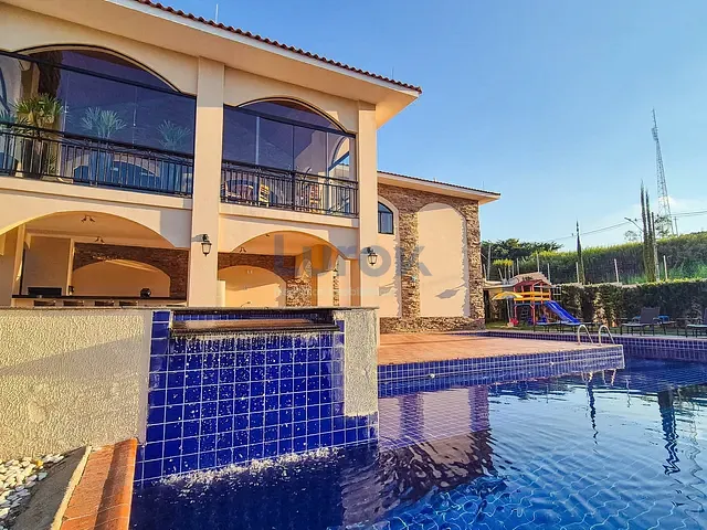 Terreno com 307m², à venda, no bairro Roncáglia em Valinhos