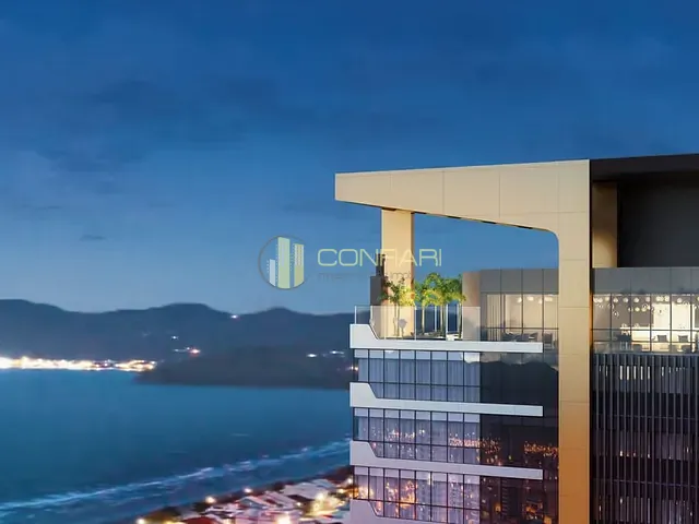 Apartamento com 215m² 4 quartos e 5 banheiros, à venda, no bairro Meia Praia em Itapema