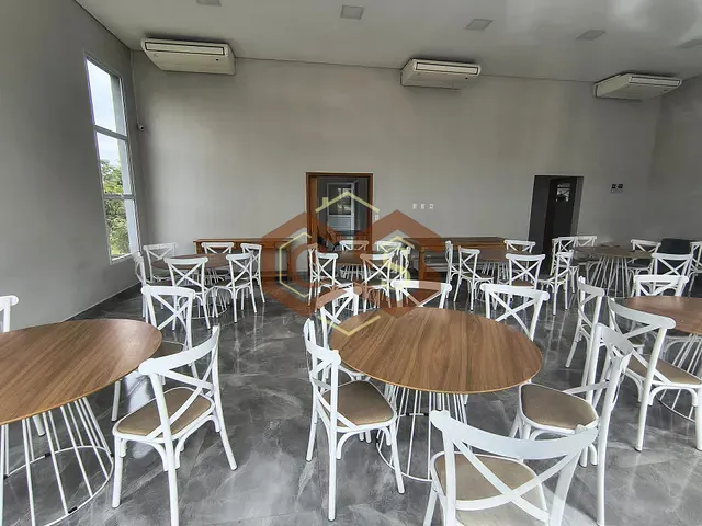 Terreno com 196m², à venda, no bairro Jardim Veneza em Indaiatuba