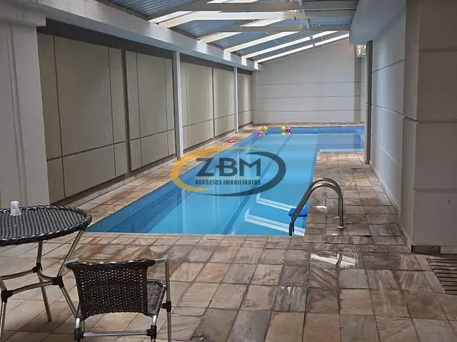 Apartamento 3 quartos e 2 banheiros, à venda, no bairro Centro em Londrina