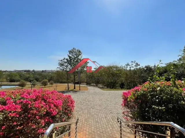 Casa com 464m² 3 quartos e 4 banheiros, à venda, no bairro Portal dos Bandeirantes em Salto