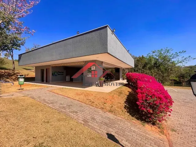 Casa com 464m² 3 quartos e 4 banheiros, à venda, no bairro Portal dos Bandeirantes em Salto