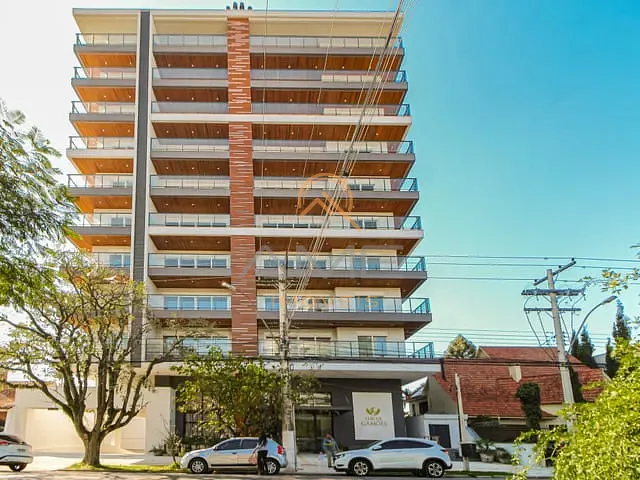 Apartamento 2 quartos e 2 banheiros, à venda, no bairro Centro em Pelotas