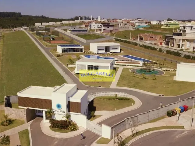 Terreno com 300m², à venda, no bairro São Venâncio em Itupeva