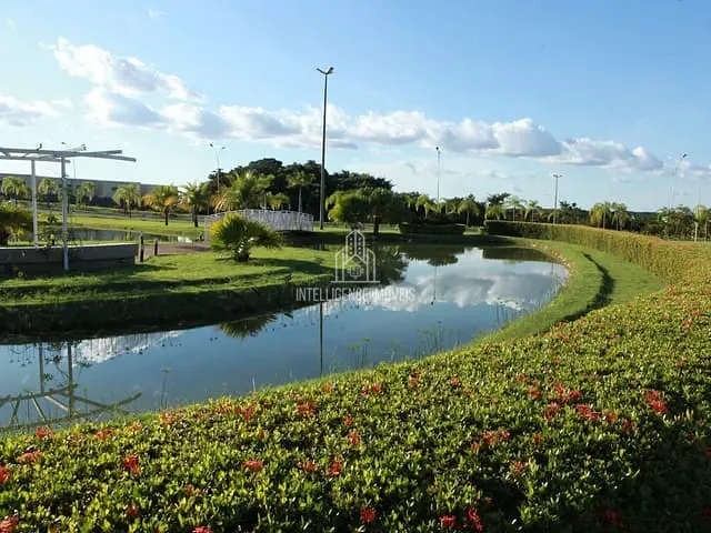 Terreno com 458m², à venda, no bairro Ribeirão do Lipa em Cuiabá