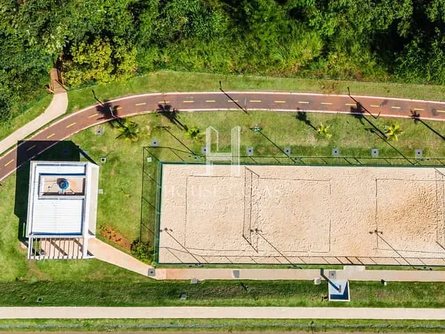Casa com 339m² 4 quartos e 5 banheiros, à venda, no bairro Parqville Pinheiros em Aparecida de Goiânia