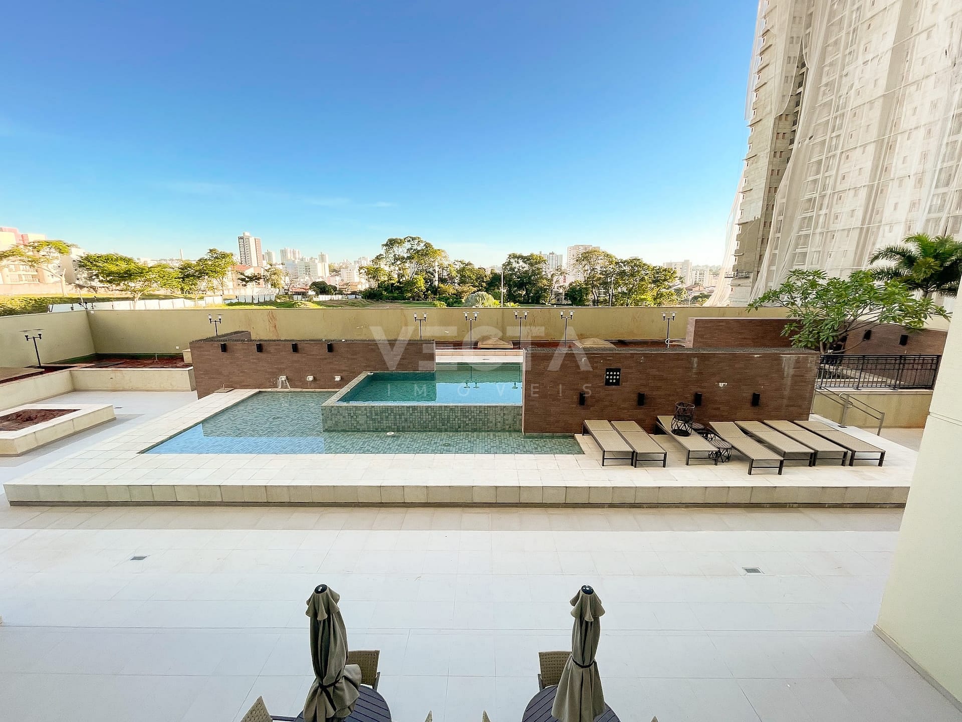 Apartamento à venda com 4 quartos, 238m² - Foto 46