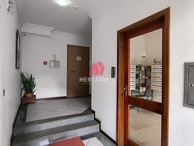 Apartamento 1 quarto e 1 banheiro, para alugar, no bairro Victor Konder em Blumenau