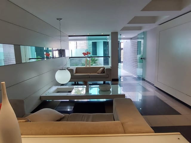 Condomínio do Apartamento - Apartamento à venda com 123m², 3 dormitórios sendo 2 suítes e 2 vagas no Edf. Van Garden, Rosarinho, Recife, PE | Tânia Macêdo Imóveis