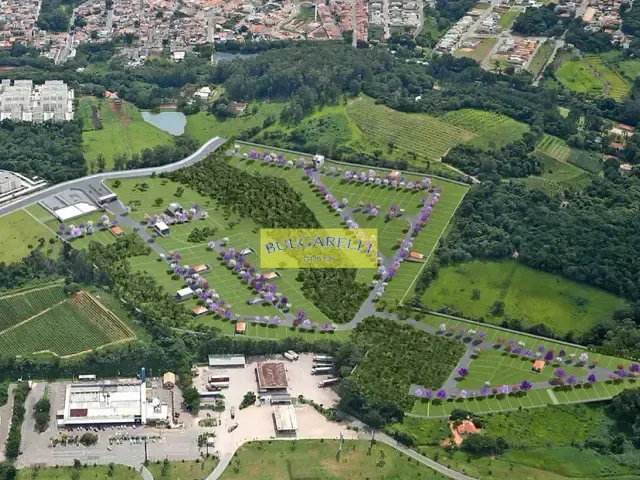 Sobrado com 250m² 3 quartos e 4 banheiros, à venda, no bairro Gramadão em Jundiaí