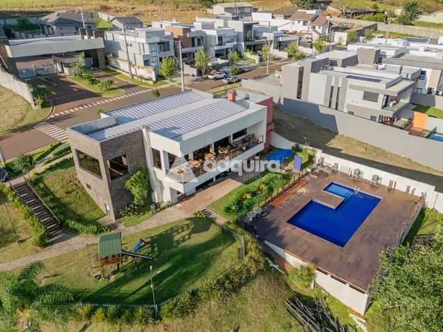 Terreno com 472m², à venda, no bairro Colônia Dona Luíza em Ponta Grossa