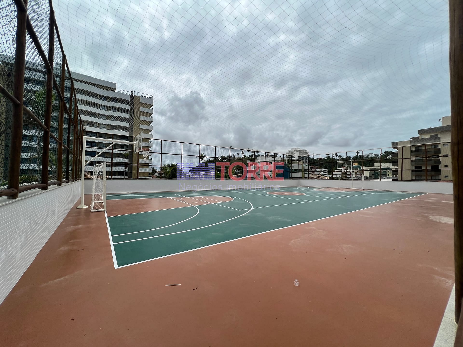 Apartamento para alugar com 3 quartos, 132m² - Foto 9