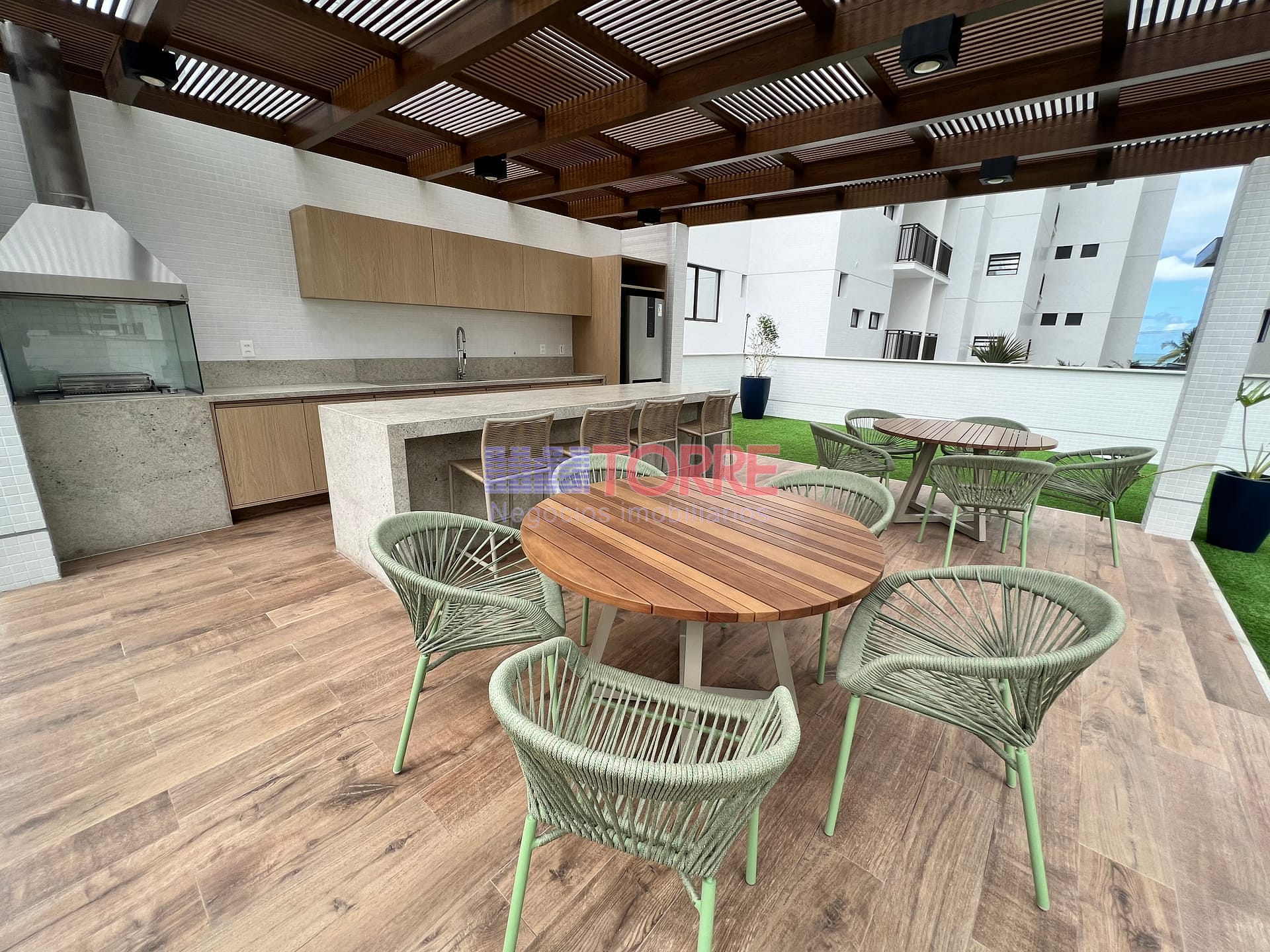 Apartamento para alugar com 3 quartos, 132m² - Foto 10