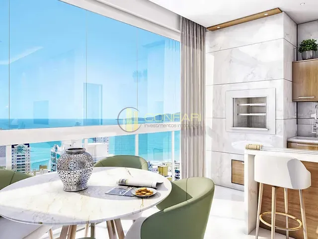 Apartamento com 170m² 4 quartos e 5 banheiros, à venda, no bairro Meia Praia em Itapema