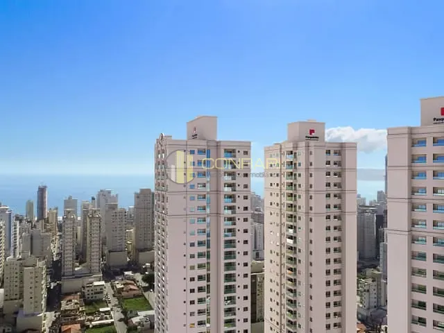 Apartamento com 130m² 3 quartos e 2 banheiros, à venda, no bairro Meia Praia em Itapema
