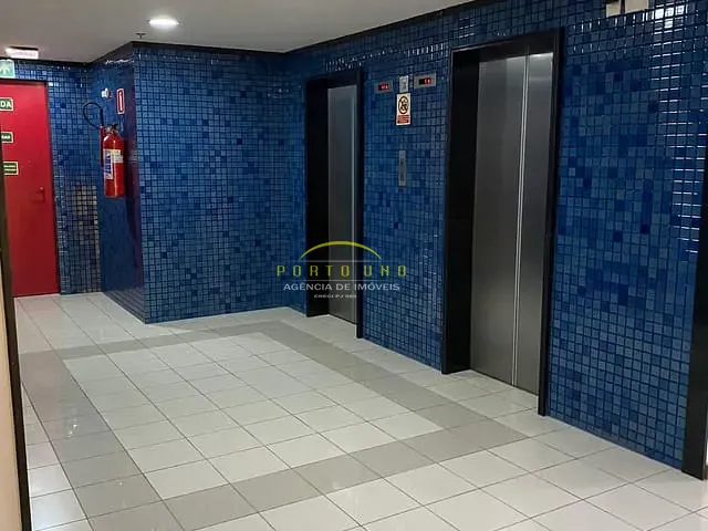 Sala com 28m², à venda, no bairro Caminho das Árvores em Salvador