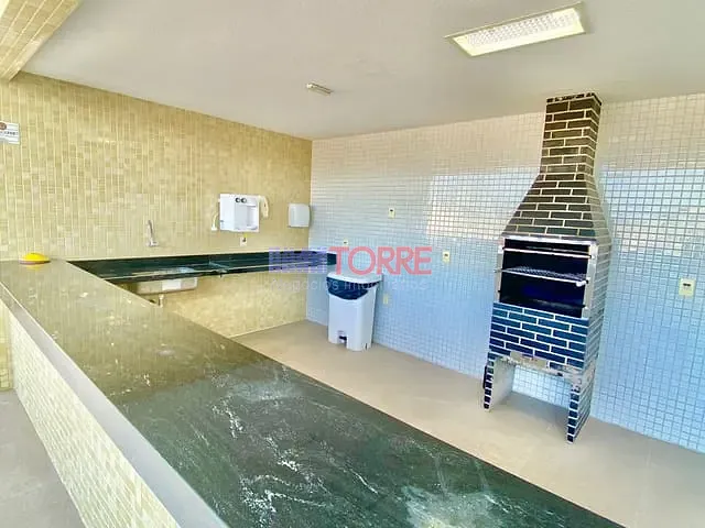 Apartamento 2 quartos e 2 banheiros, à venda, no bairro Jardim Savóia em Ilhéus