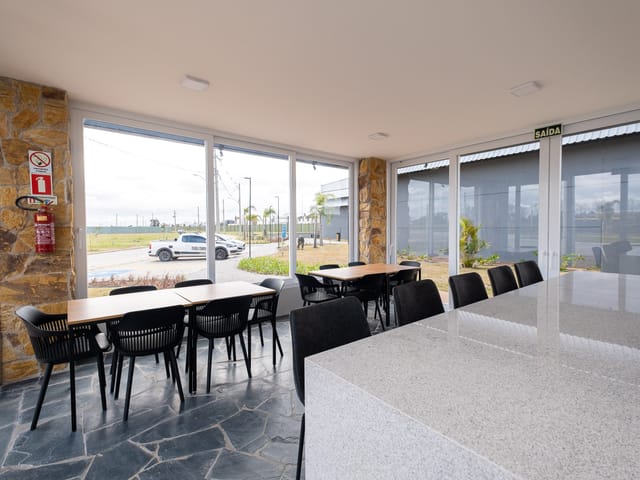 Terreno com 360m², à venda, no bairro Laranjal em Pelotas