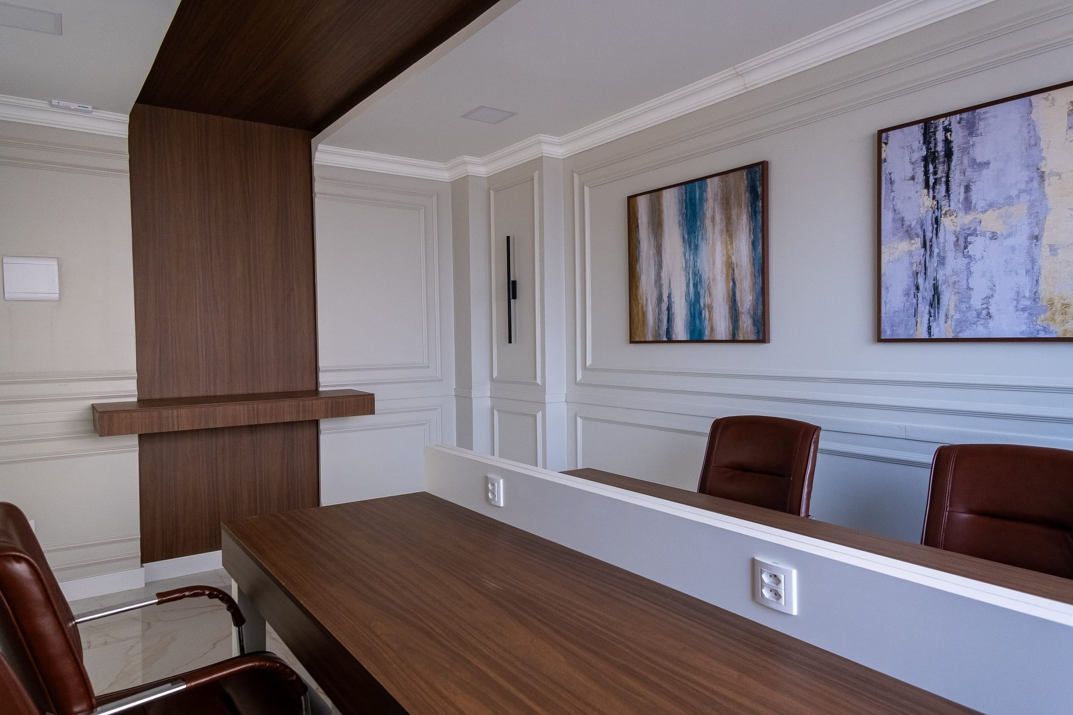 Apartamento à venda no Miguel Zabaleta, centro de Pelotas - 68m², 2 quartos (sendo 1 suíte), acabamentos de alto padrão e andar alto com sacada. - 22