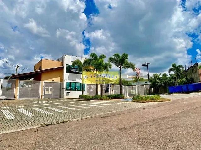Terreno com 450m², à venda, no bairro Loteamento Vale Azul I em Jundiaí
