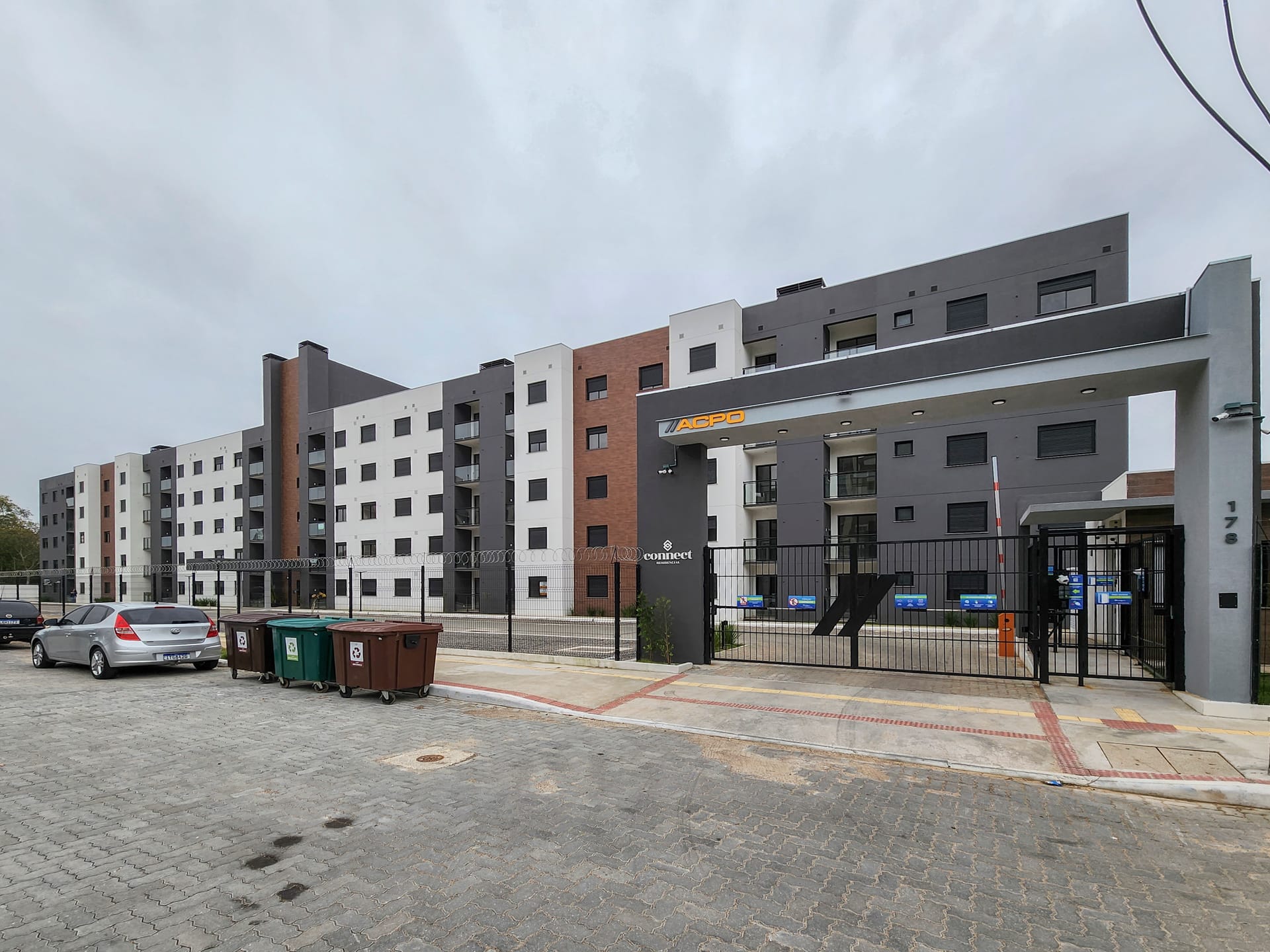 Apartamento à venda no Connect Residencial, Três Vendas - 66 m², 3 quartos (sendo 1 suíte), sacada com churrasqueira e próximo ao Quartier. - 16