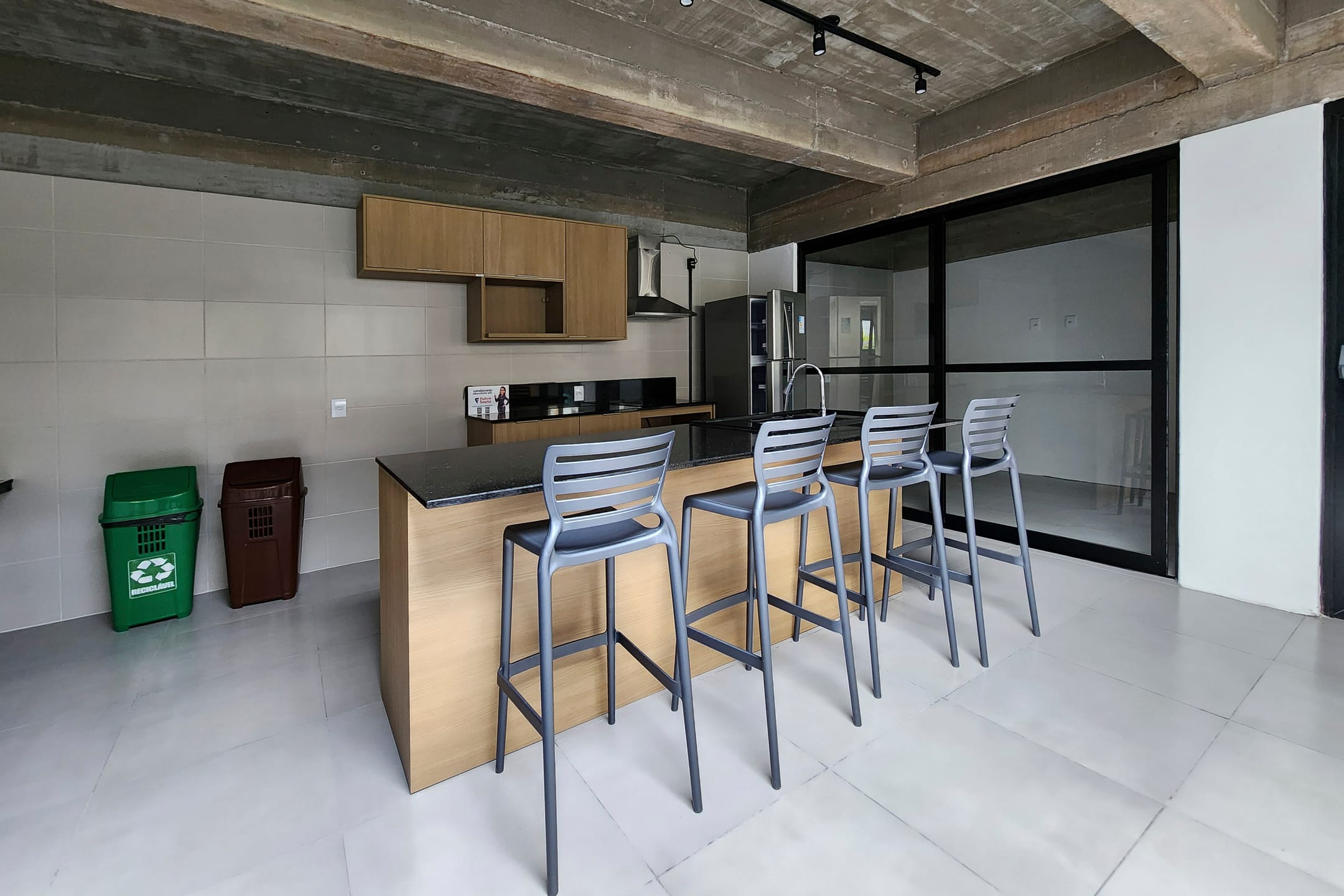 Apartamento de 2 Dormitórios para Aluguel no Centro de Pelotas RS com Excelente Localização, Conforto e Praticidade no Dia a Dia - 29