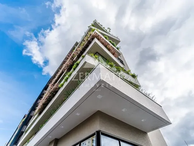 Apartamento com 219m² 4 quartos e 5 banheiros, à venda, no bairro Jardim Blumenau em Blumenau