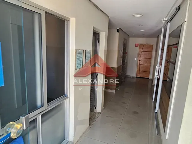 Apartamento 3 quartos e 1 banheiro, à venda, no bairro Monte Castelo em São José dos Campos