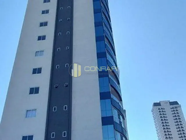 Apartamento com 166m² 3 quartos e 3 banheiros, à venda, no bairro Meia Praia em Itapema