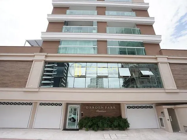 Apartamento com 113m² 2 quartos e 3 banheiros, à venda, no bairro Meia Praia em Itapema