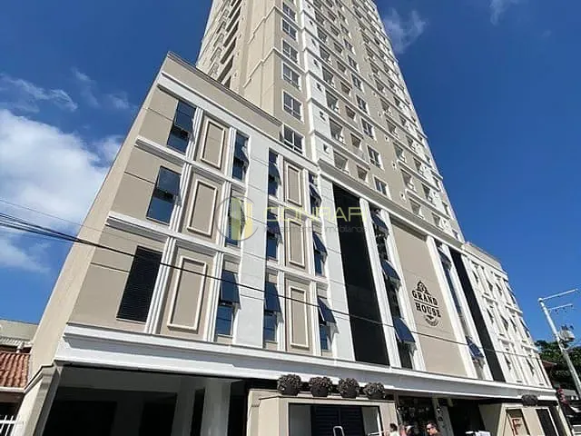 Apartamento com 80m² 2 quartos e 2 banheiros, à venda, no bairro Morretes em Itapema