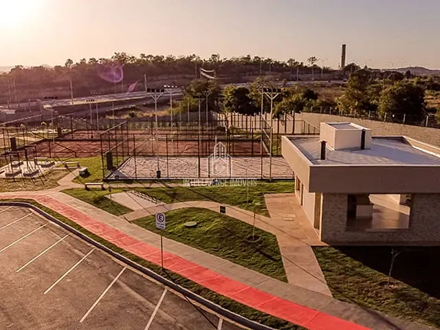 Terreno com 250m², à venda, no bairro Ribeirão do Lipa em Cuiabá