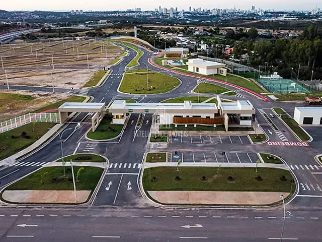 Terreno com 250m², à venda, no bairro Ribeirão do Lipa em Cuiabá