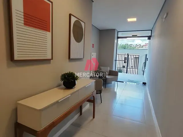 Apartamento 2 quartos e 2 banheiros, para alugar, no bairro Garcia em Blumenau