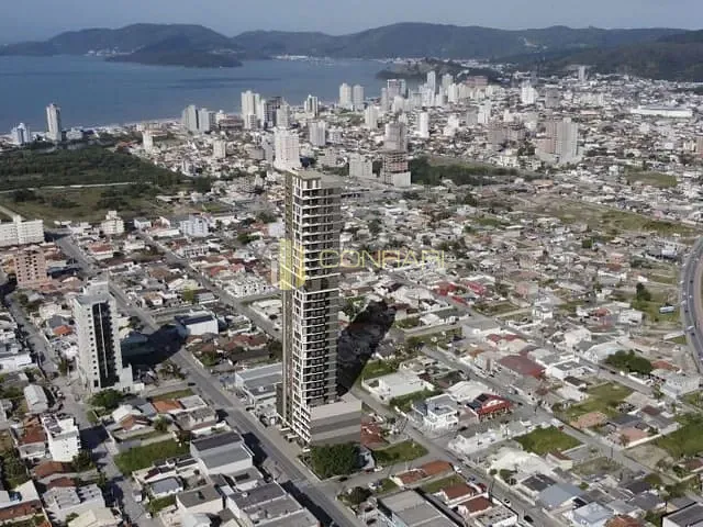 Apartamento com 61m² 1 quarto e 1 banheiro, à venda, no bairro Perequê em Porto Belo