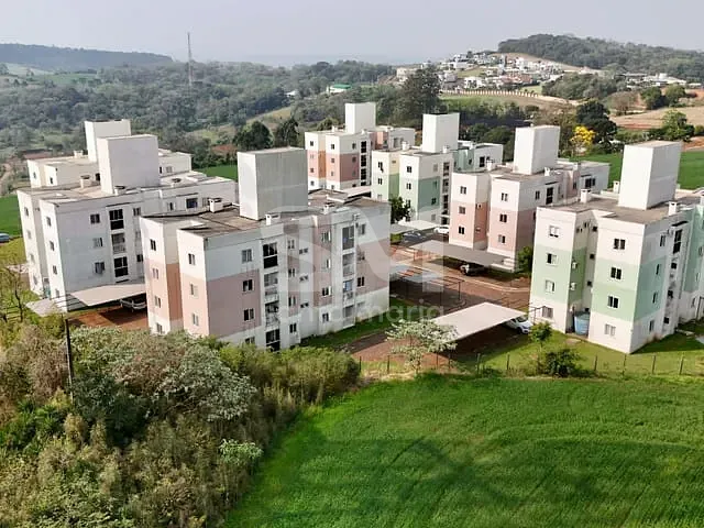 Apartamento 2 quartos e 1 banheiro, para alugar, no bairro Jardins do Vale em Chapecó