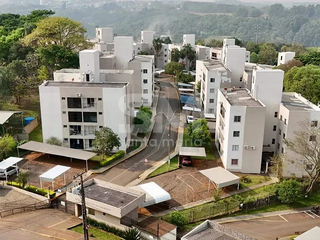 Apartamento 2 quartos e 1 banheiro, para alugar, no bairro Parque das Palmeiras em Chapecó