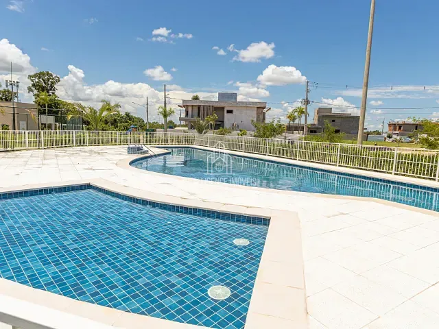 Casa com 300m² 3 quartos e 4 banheiros, à venda, no bairro Morada dos Nobres em Cuiabá