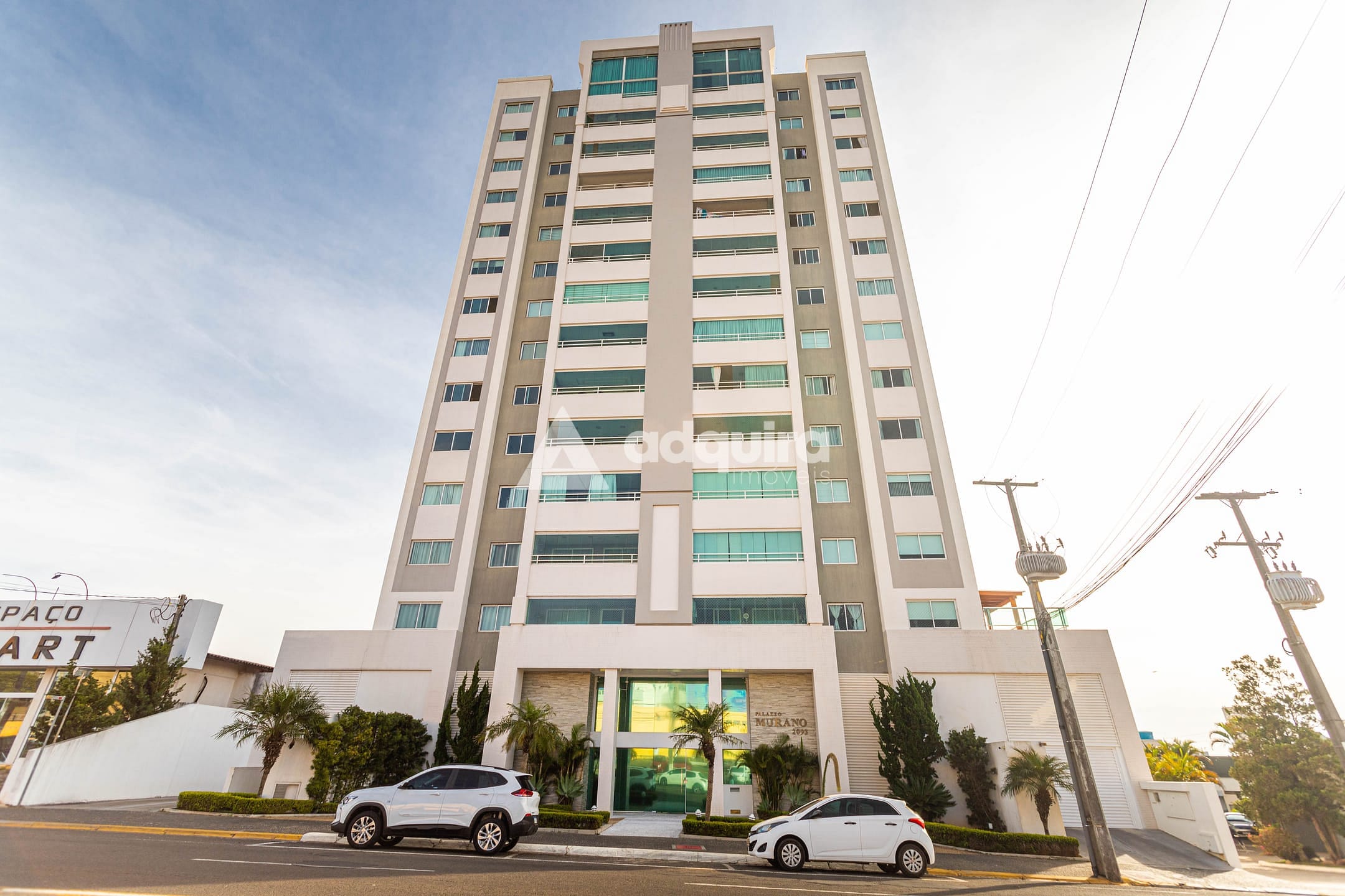 Apartamento, 3 quartos, 140 m² - Foto 1