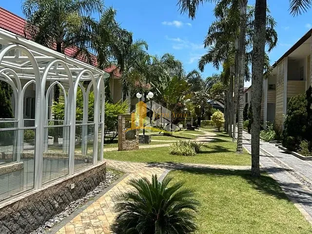 Casa 2 quartos e 3 banheiros, à venda, no bairro Mirim em Praia Grande