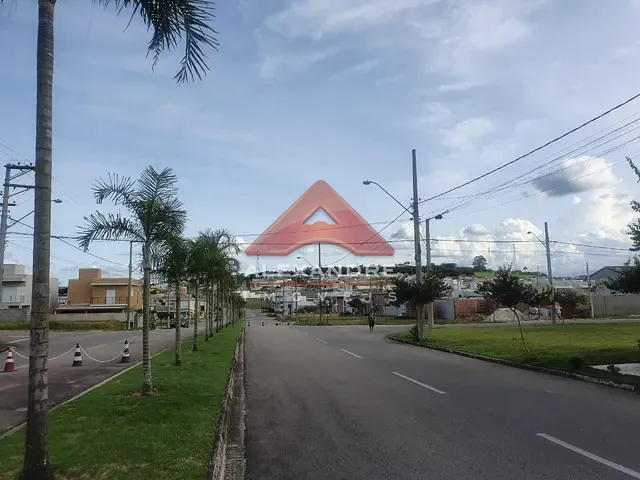 Terreno com 357m², à venda, no bairro Vila Velha em Caçapava