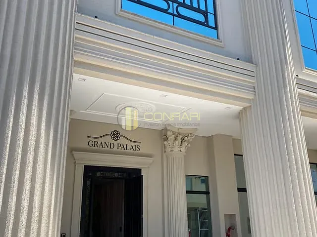 Sala para alugar, no bairro Pereque em Porto Belo