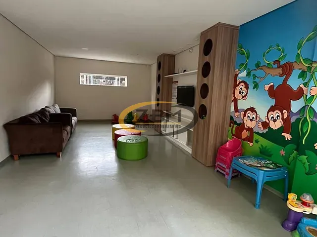 Apartamento com 182m² 3 quartos e 3 banheiros, à venda ou para alugar, no bairro Santa Rosa em Londrina